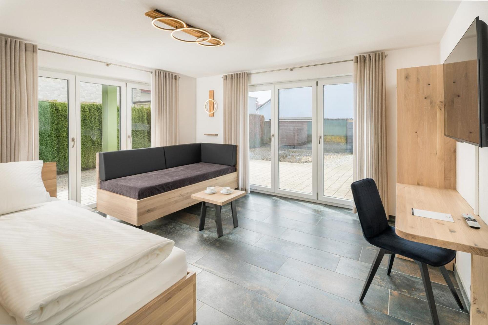 Apartmenthaus เอาเล็นดอร์ฟ ภายนอก รูปภาพ